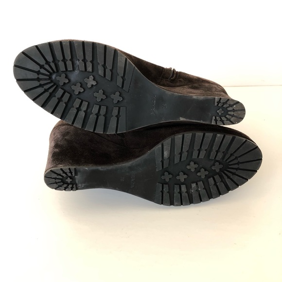 ♦️SOLD♦️PRADA Brown Suede Short Ankle Wedge Boots Sz 39 / 8.5 - Picture 8 of 16